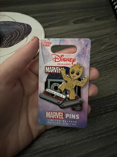 Disney Rewards Visa Marvel Guardians Baby GROOT Mixed Tape Pin Galaxy LR