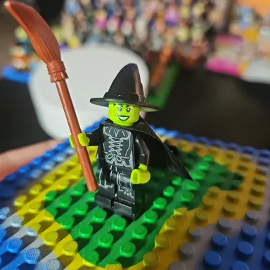 Lego Wizard of Oz wicked witch