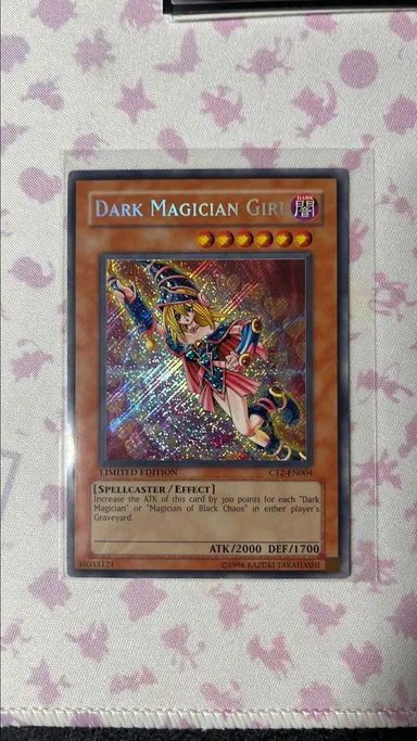 Dark Magician Girl: 2005 Collectors Tin