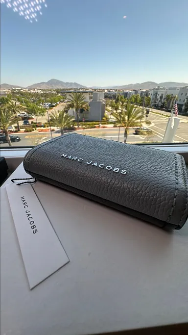 MARC JACOBS wallet