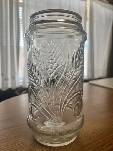 vintage peanuts glass jar