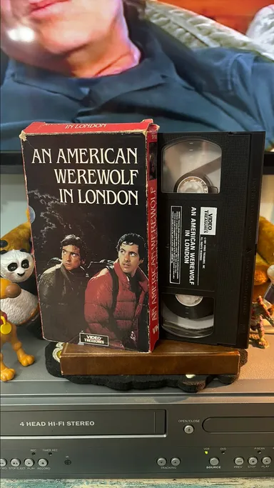 An American Werewolf in London (1981) VHS tape
