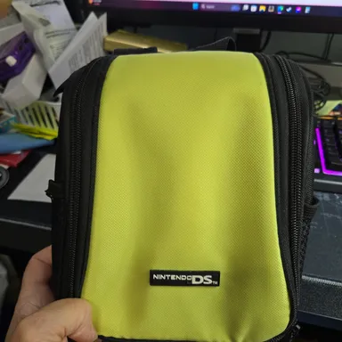 Nintendo ds small backpack, good condition