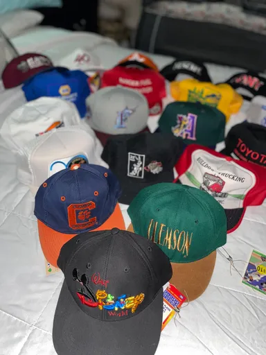 18 vintage hats bundle