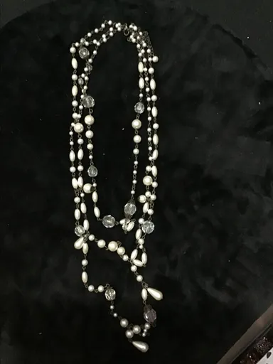 #15 Vintage Necklace~3 Strand Teardrop "Pearls" & Acrylic Faceted beads~28"