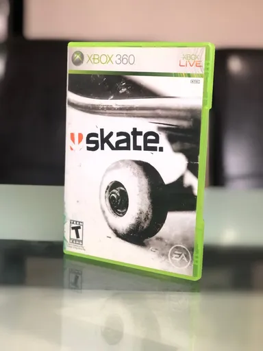Xbox 360- Skate