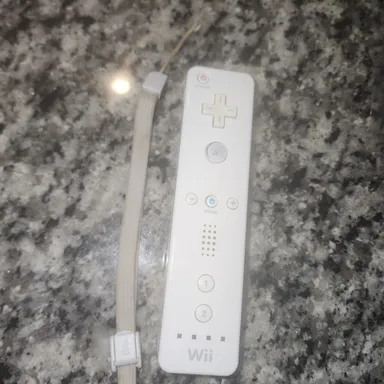 Nintendo Wii Remote Controller (White Official OEM)