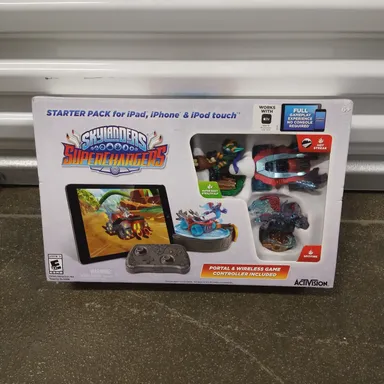Skylanders Superchargers starter pack for iPad iPhone iPod touch. new