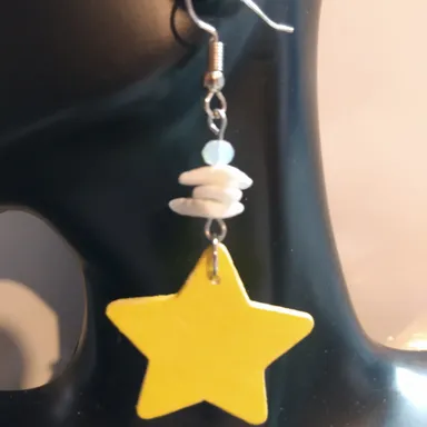 wood star with shell and crystal bead