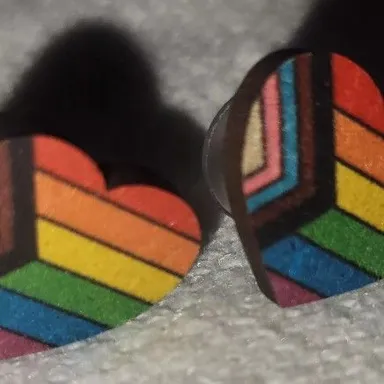 LGBTQ Wooden Post Stud Earrings Hearts 1/" New