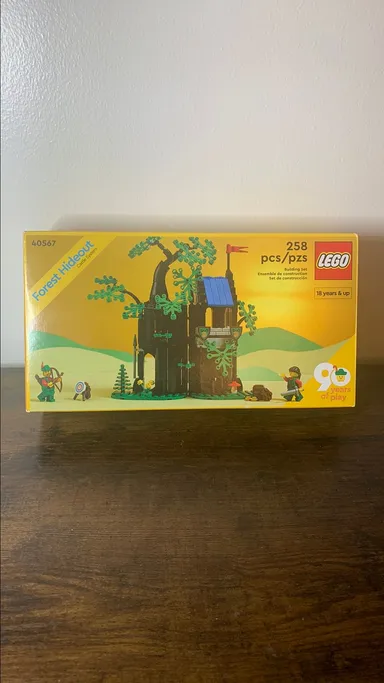 Forest Hideout Castle System CIB Never Opened
