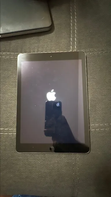 iPad Air 1st generation Space Gray 9.7
