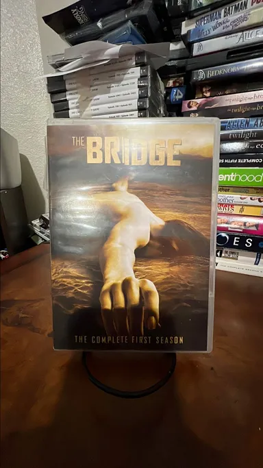 (DVD - TV Series) The Bridge the Complete First Season