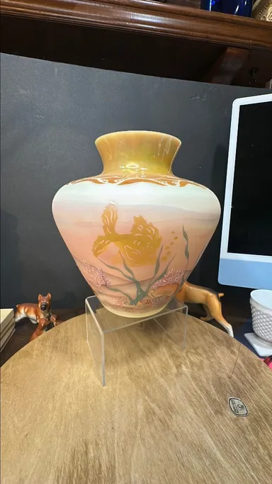 56 Fenton Art Glass 1992 Connoisseur Collection Ltd Hand painted Seascape Vase