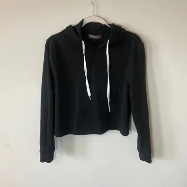 Thrill 94 Cropped Black Pullover Hoodie. Size L
