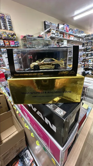 Nissan Skyline R34 Nismo R-Tune Gold Chrome Hobby Expo China 1/64 By Inno Inno64