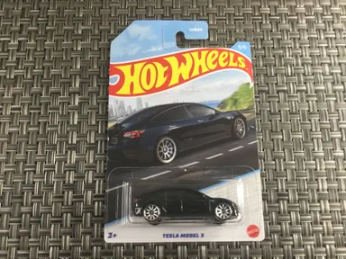 Hot Wheels Tesla Model 3 black Walmart Exclusive Series Luxury Sedans 3/5