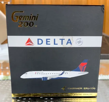 Gemini Jets 1:200 Delta Connection Shuttle America Embraer ERJ-170 G2DAL337