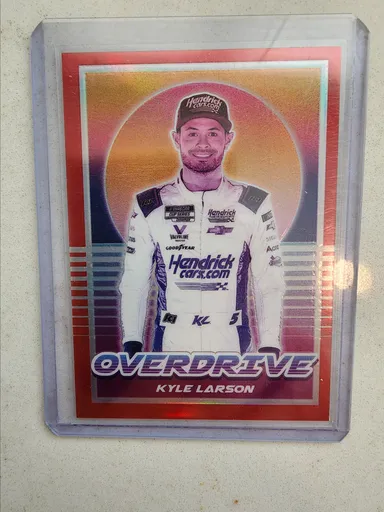 Kyle Larson 2022 Chronicles Overdrive Red 76/99 #20