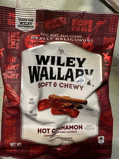 0001 Wiley Wallaby Cinnamon Licorice