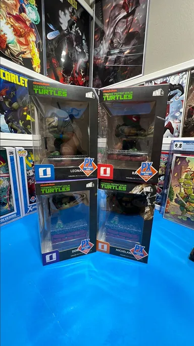2. CONVENTION EXCLUSIVE - TMNT Teenage Mutant Ninja Turtles 8" connecting statues - LTD 3k