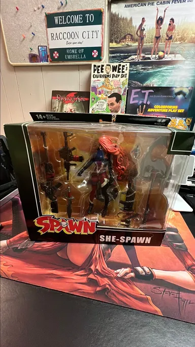 She-Spawn McFarlane Toys