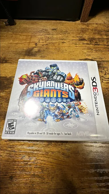 3DS - Skylanders Giants - Case + Manual + Insert