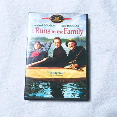 (Drama) It Runs In The Family DVD