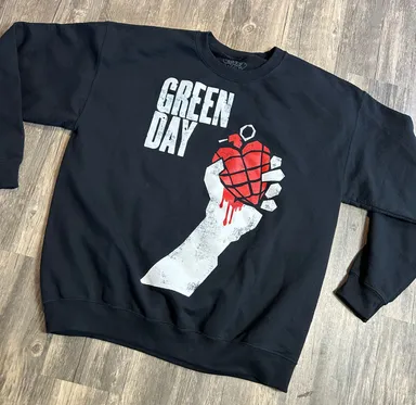 M0082 - Green Day American Idiot Crewneck Men's Large