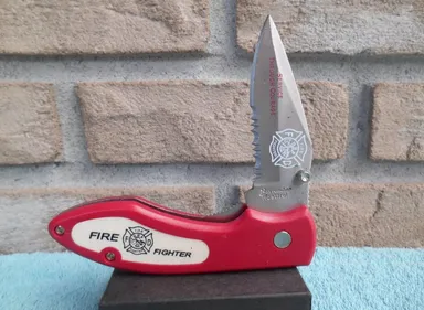 Fire Fighter Service Thru Courage 4 1/4" Red Folding Knife