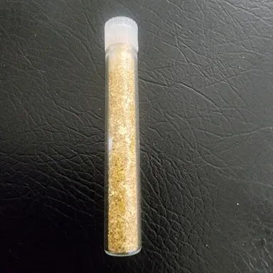 gold flake in tube