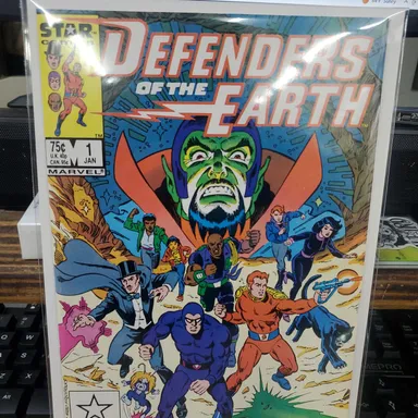 Defenders of The Earth #1 🔑
1st team appearance of the Defenders of the Earth: Phantom, Mandrake the Magician, Flash Gordon, Jedda
Comic book adaptation of the 1986 animated series featuring characters licensed from King Features Syndicate