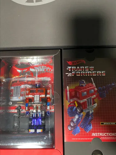 New Sealed RLC Optimus Prime Transformers
