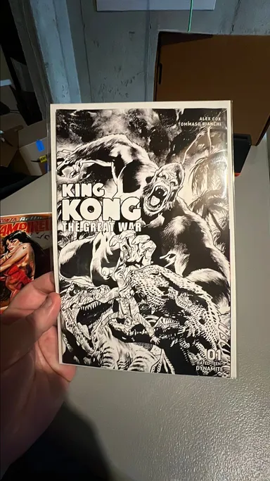 King Kong Great War #1 B&W 1:10 Ratio