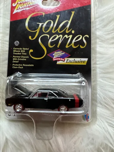 Johnny lightning gold series exclusive /club members only #455 of 500