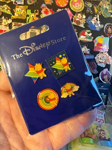 Pooh Rainbow Mini Pin Set Japan