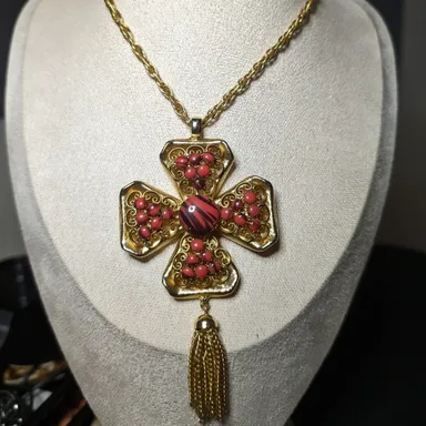 Vintage Maltese cross necklace