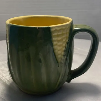 1119 VTG Shawnee Corn King Pottery Coffee Mug Cup Mint 9oz Old
