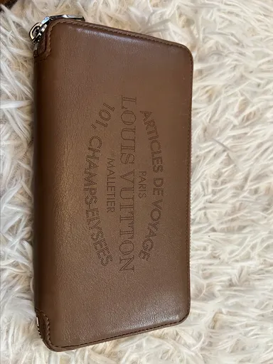 Preloved Louis Vuitton Articles De Voyage Zippy Leather Wallet