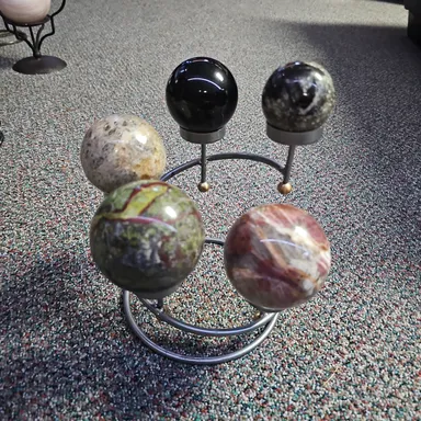Metal 5 Sphere Stand -Silver