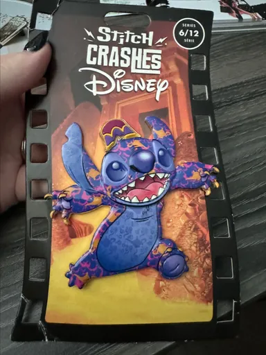 Disney Stitch Crashes Jumbo Pin - Aladdin Series 6/12 Limited Edition Release