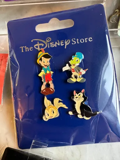 Pinocchio mini pin set Japan
