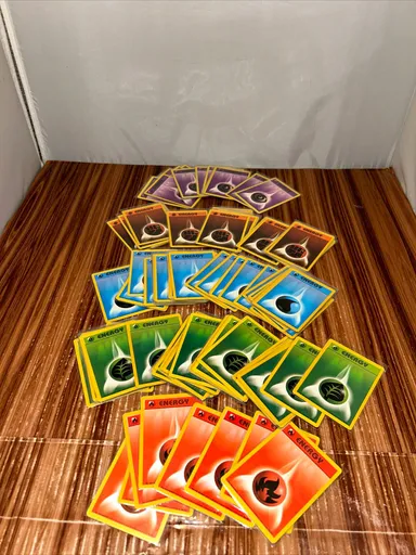 Lot of x 105 Pokemon Energy Cards 1999 Vintage