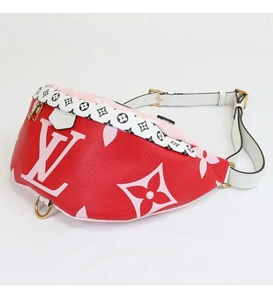 #533 LV bumbag limited