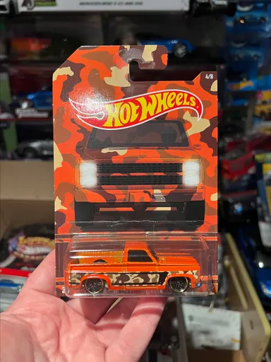 2017 Hotwheels Walmart Exclusive Orange Camouflage ‘83 Chevy Silverado🔥