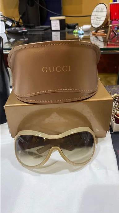 Gucci Optus Lady Wrap Luxury Floral Sunglasses