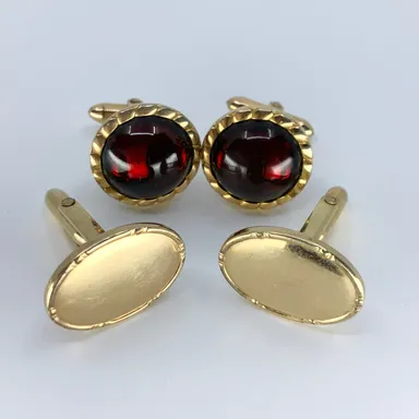 Vintage 2 Pairs of Correct Signed 1/20 12k Yellow Gold Filled Cufflinks