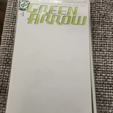 Green Arrow #1 Special Edition blank variant limited to 250 copies