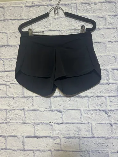 lululemon Speed Up Shorts 2.5" Black Size 4 Athletic Running no liner*  Pre owned condition - only f