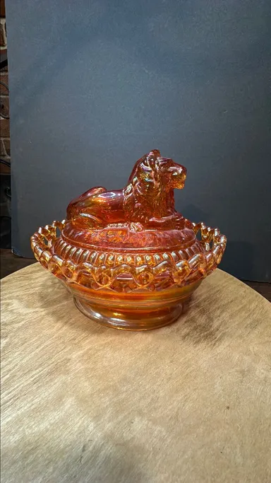 15 VINTAGE AMBER IMPERIAL GLASS LION ON A NEST CANDY DISH LIDDED SATIN LACED